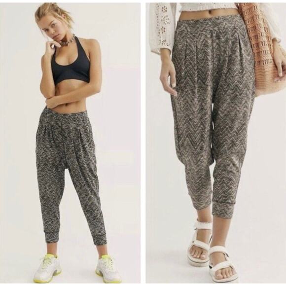 Free people Pants - Free People Harlow Harem Jogger Pants in Marled Chevron - size Small - J